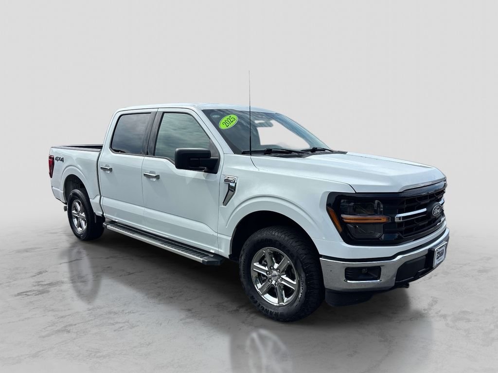 Used 2025 White Ford XLT image 7