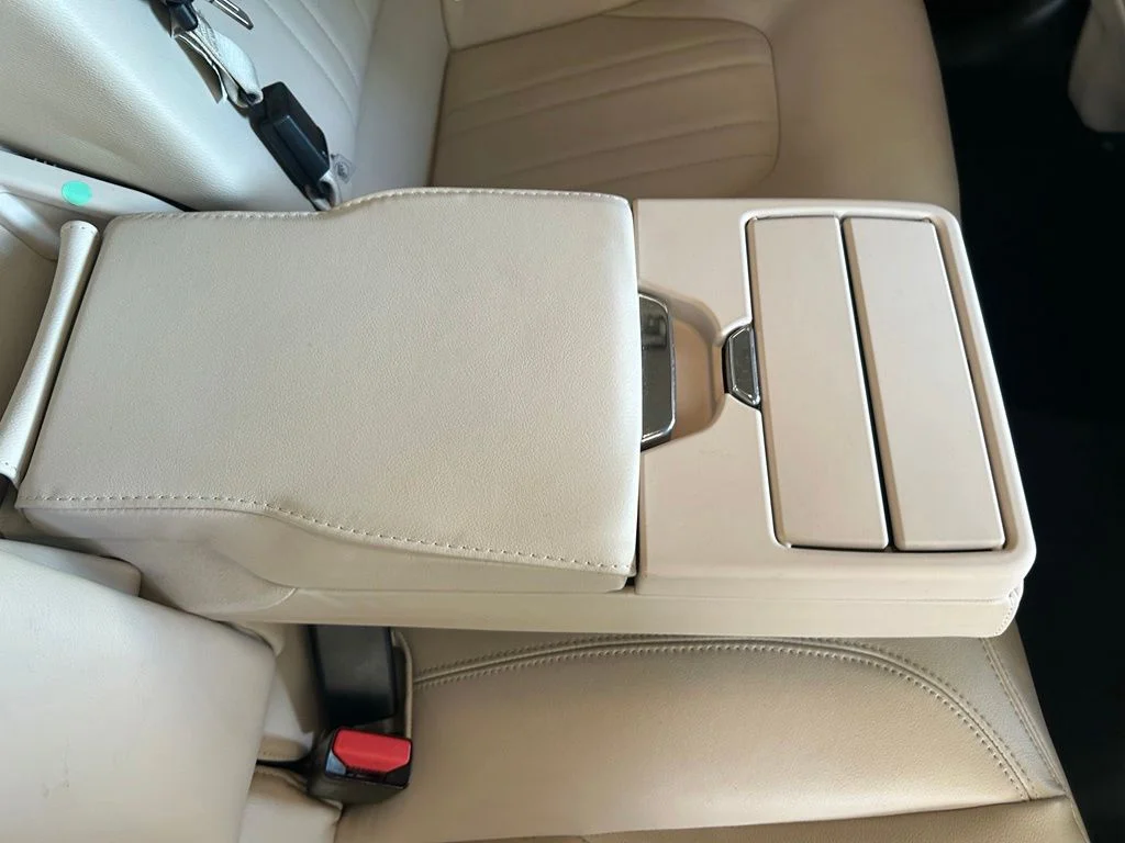 Used 2015 Gray Maserati Base image 31