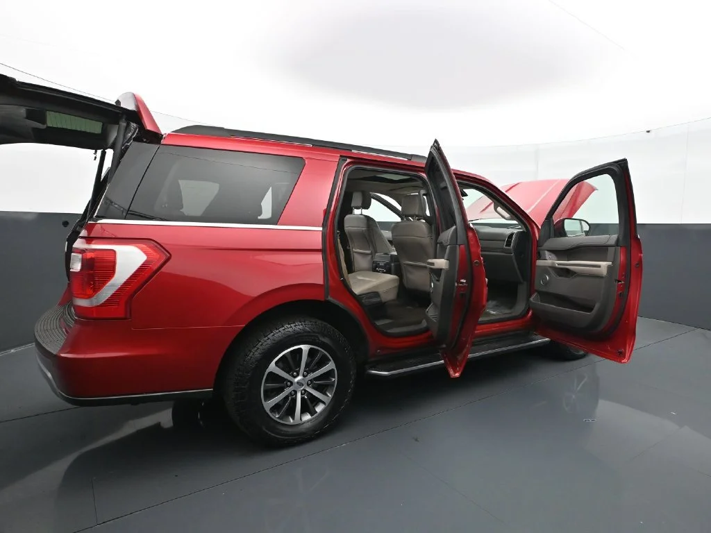 Used 2020 Red Metallic Ford XLT image 34