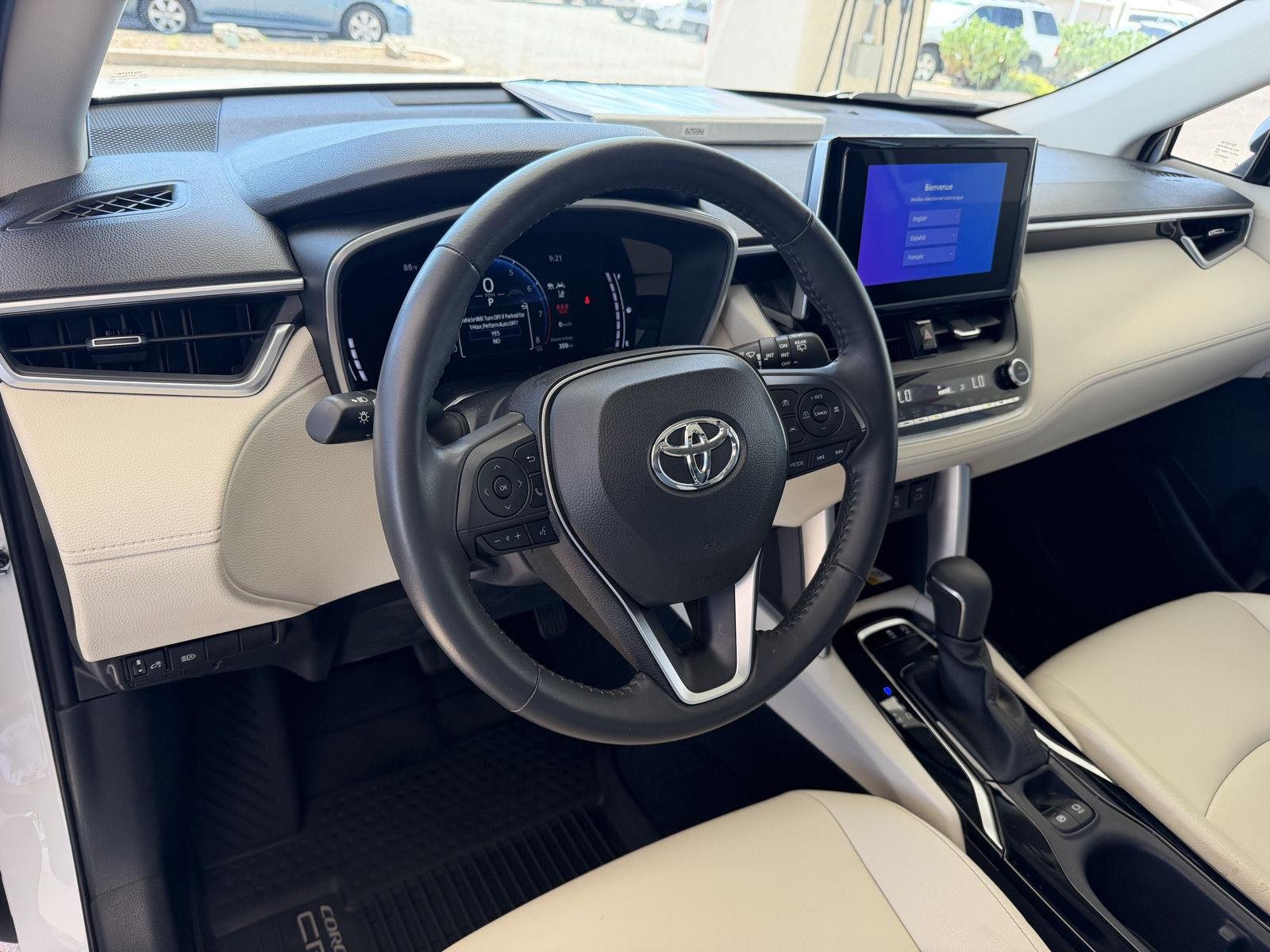 Certified Used 2023 Wind Chill Pearl Toyota XLE image 35