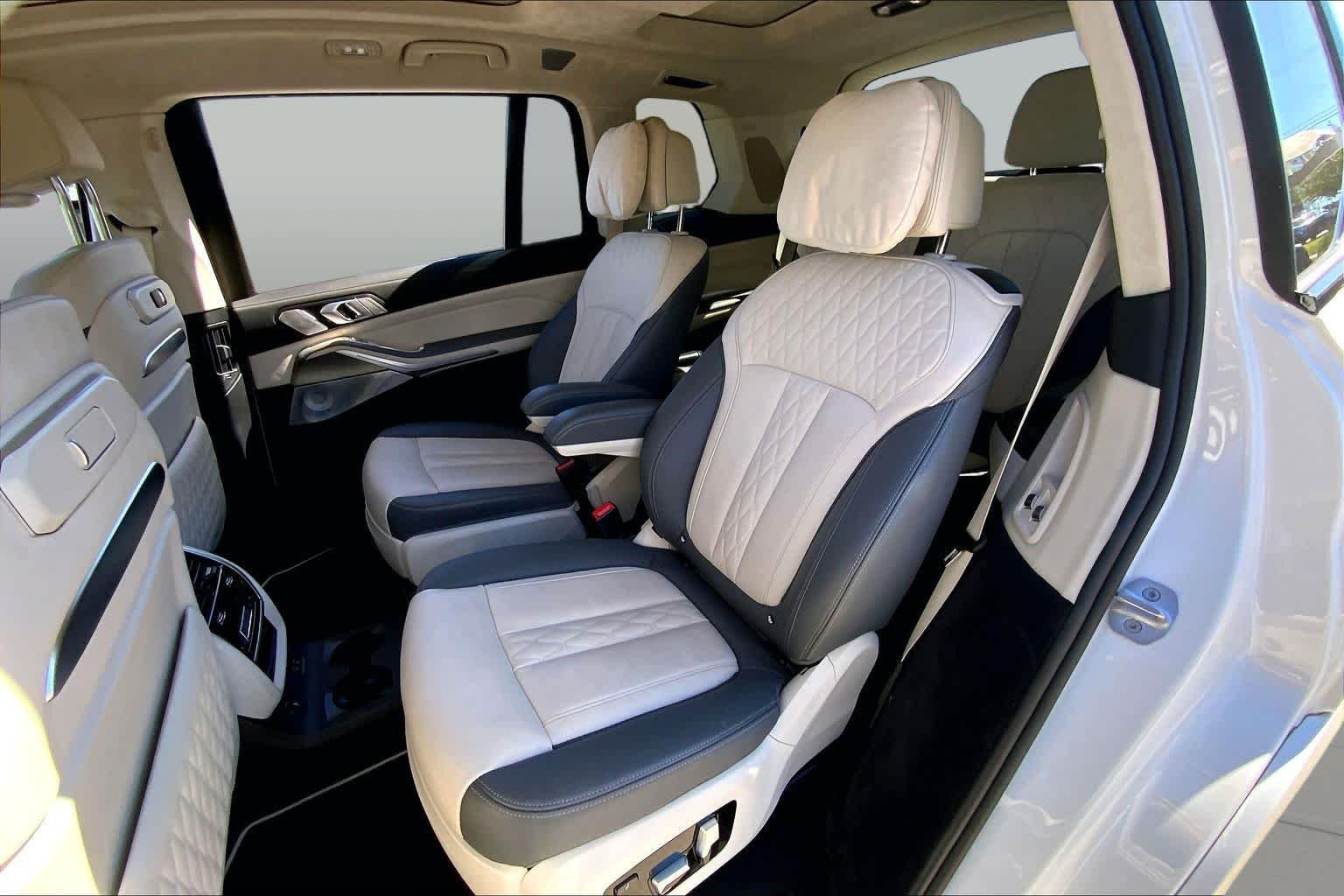 Used 2024 Mineral White Metallic BMW M60i image 19