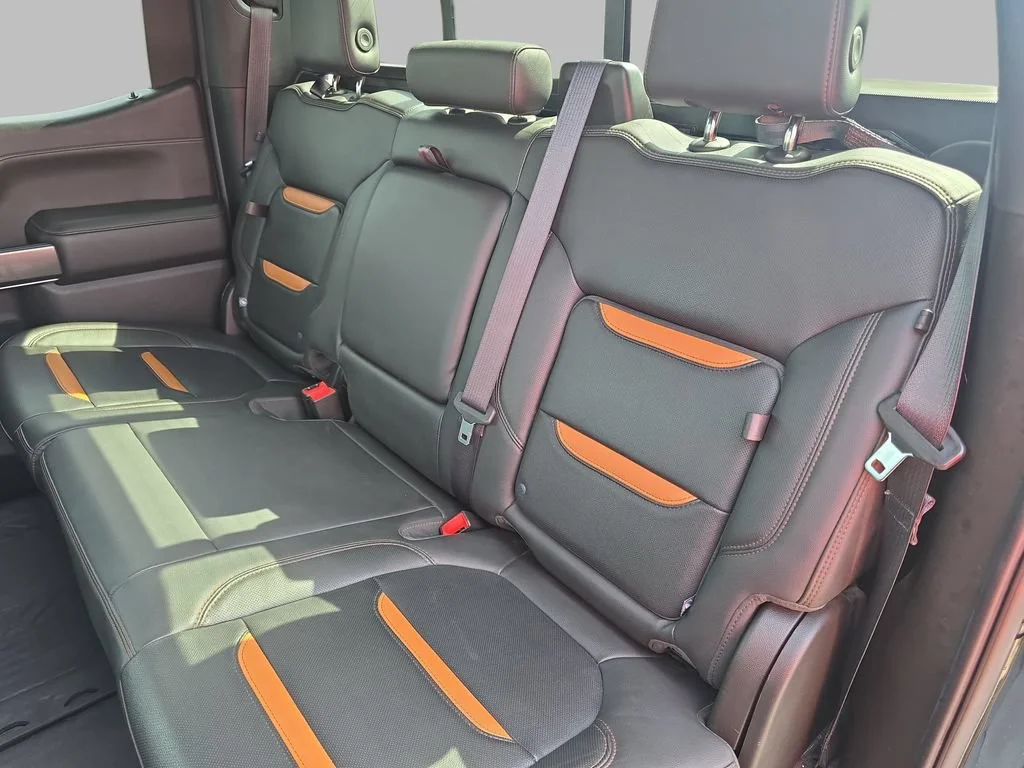 Used 2020 ONYX BLACK GMC AT4 image 15