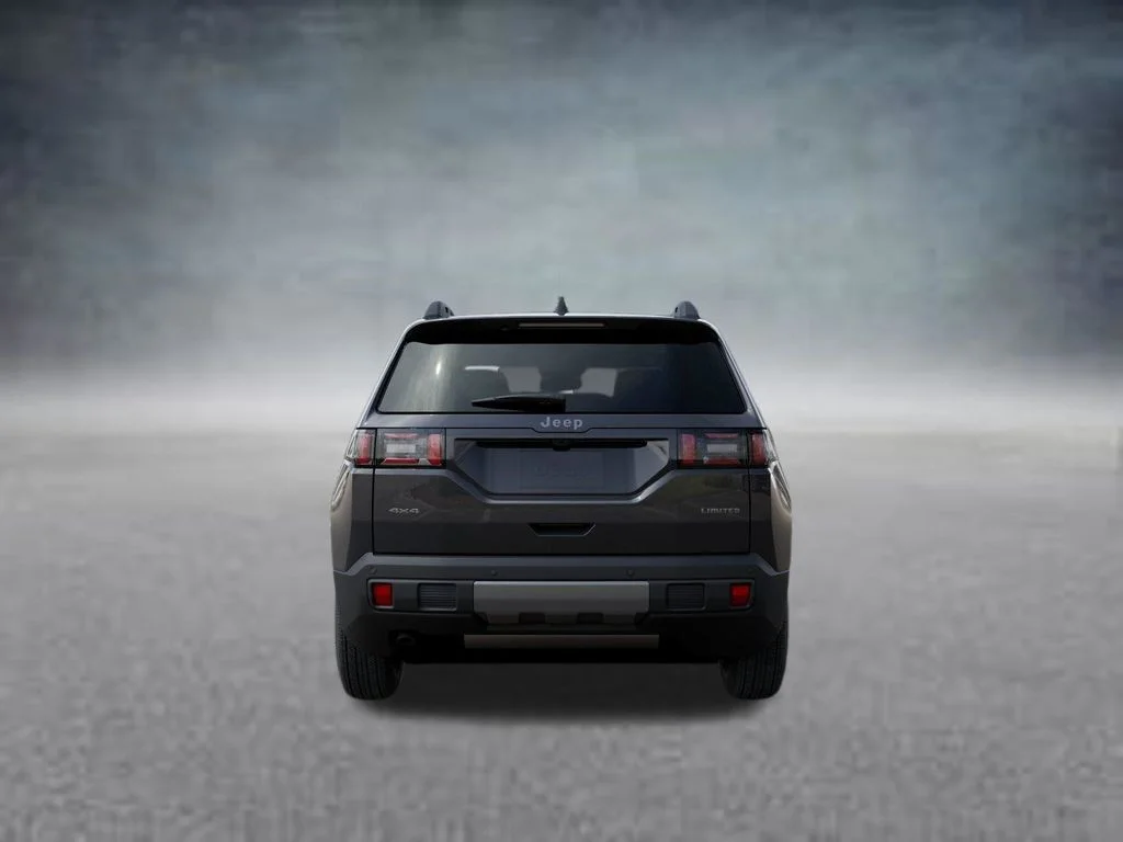 New 2026 Sting-Gray Clear-Coat Exterior Paint Jeep Limited image 7