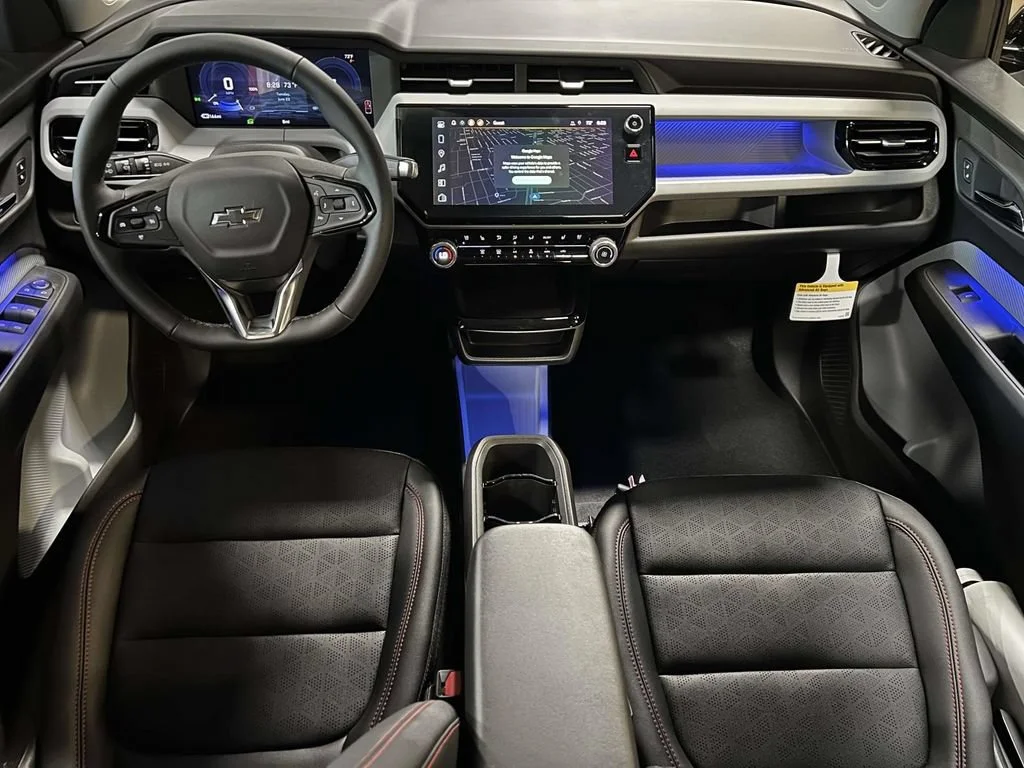 2027 Chevrolet Bolt RS - Photo 11