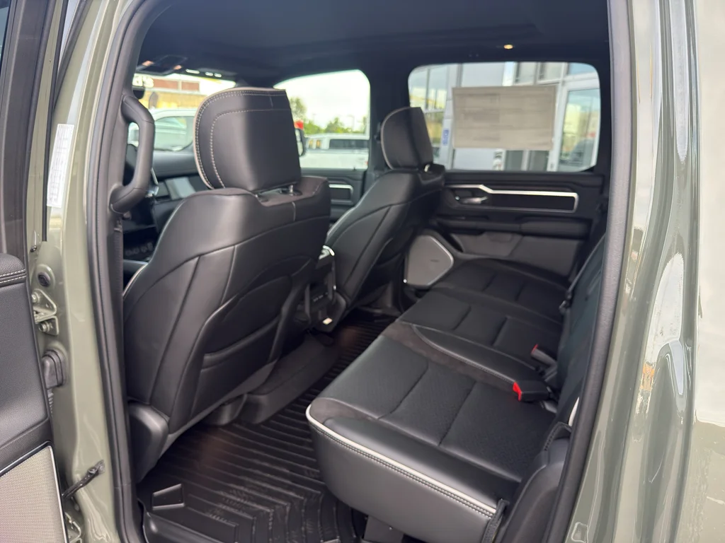 New 2026 Canyon Lake Exterior Paint RAM Laramie image 18