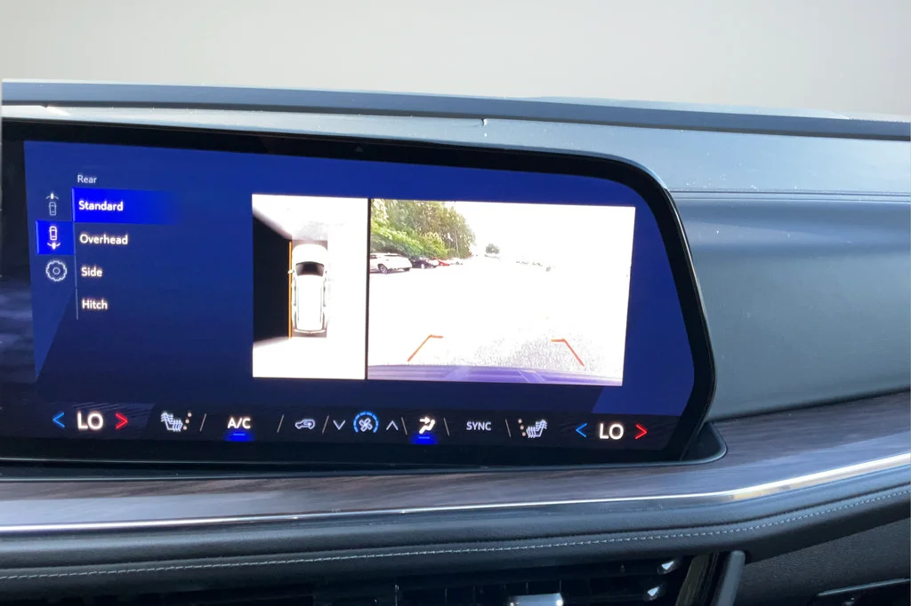 2025 Chevrolet Tahoe LT - Photo 17
