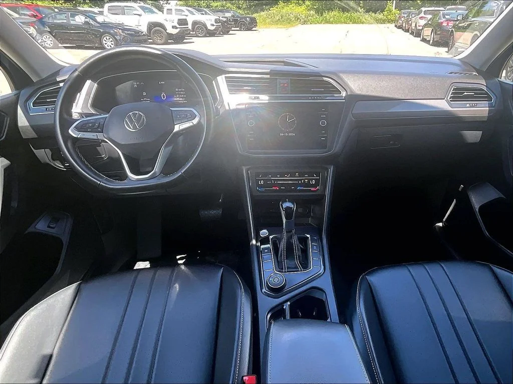 Used 2024 Gray Volkswagen 2.0T SE image 21