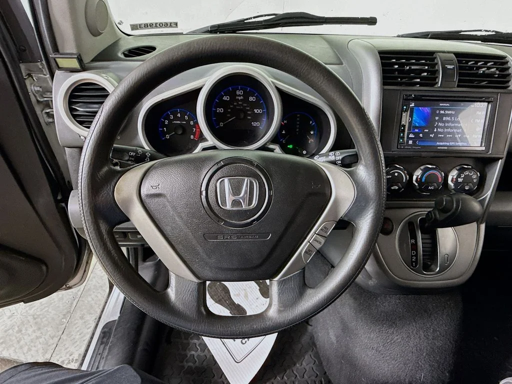 Used 2008 Alabaster Silver Metallic Honda LX image 11