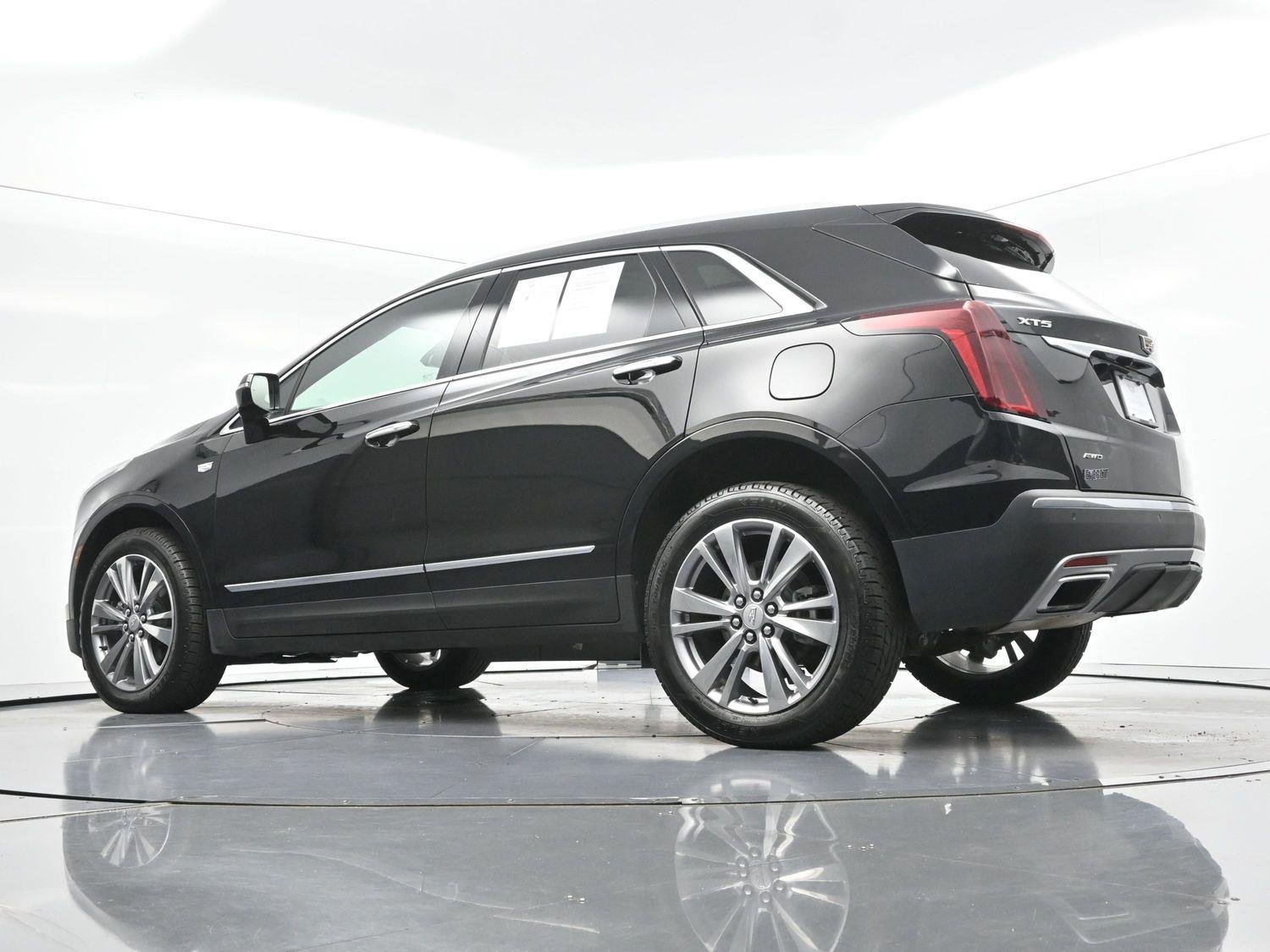 Used 2025 Stellar Black Metallic Cadillac Premium Luxury image 48