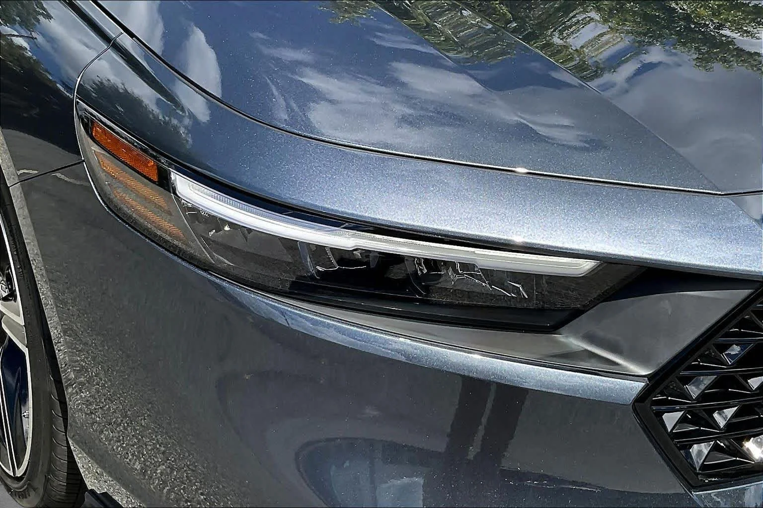 New 2026 Meteorite Gray Metallic Honda SE image 13