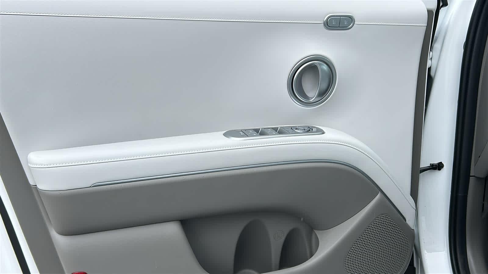 New 2026 Creamy White Pearl Hyundai SEL Premium AWD image 53