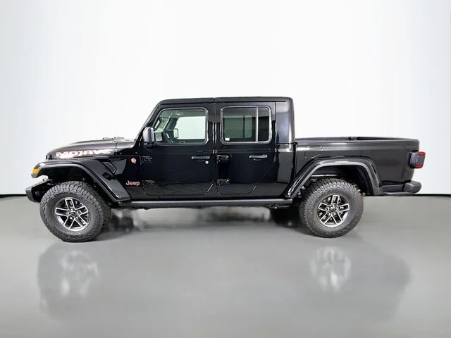 Used 2025 Black Jeep Mojave image 4