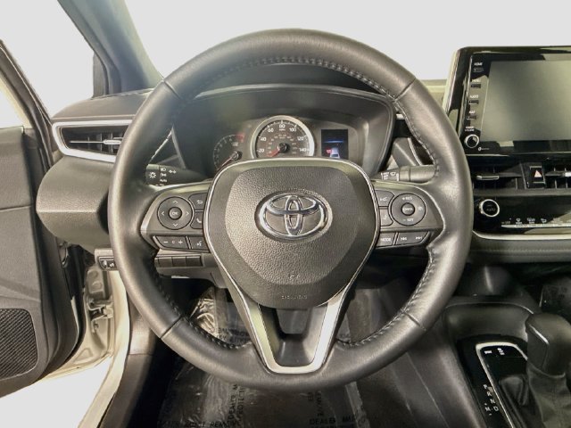 Used 2022 Classic Silver Metallic Toyota SE Nightshade image 9