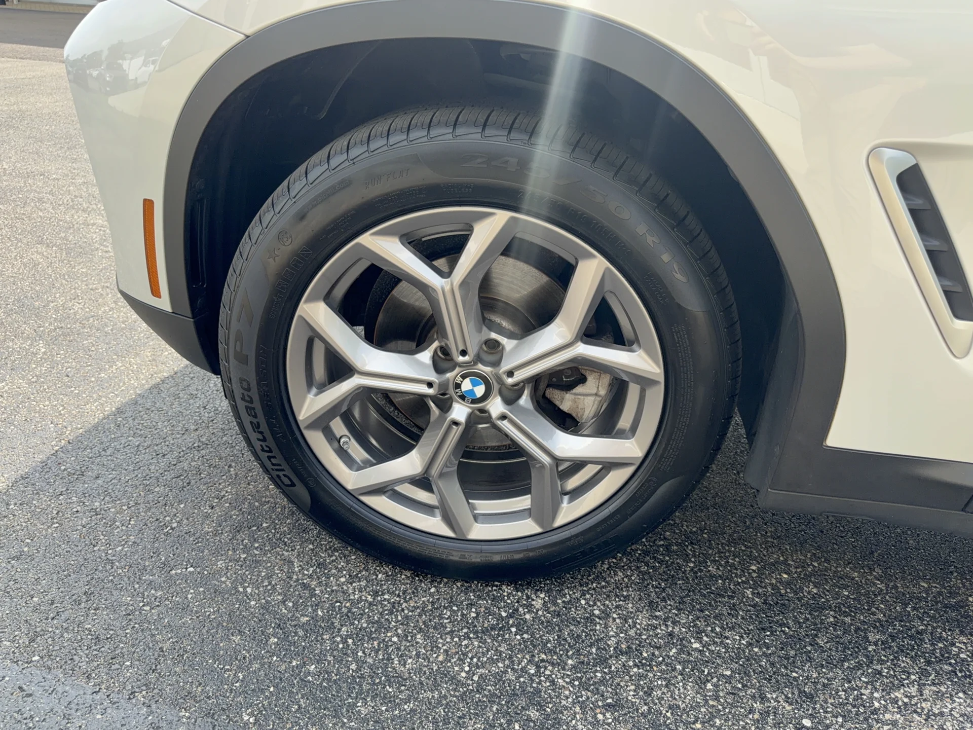 Used 2022 MINERAL WHITE BMW xDrive30i image 29