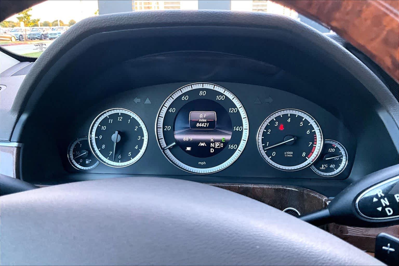 Used 2013 Polar White Mercedes-Benz E 350 Luxury image 22