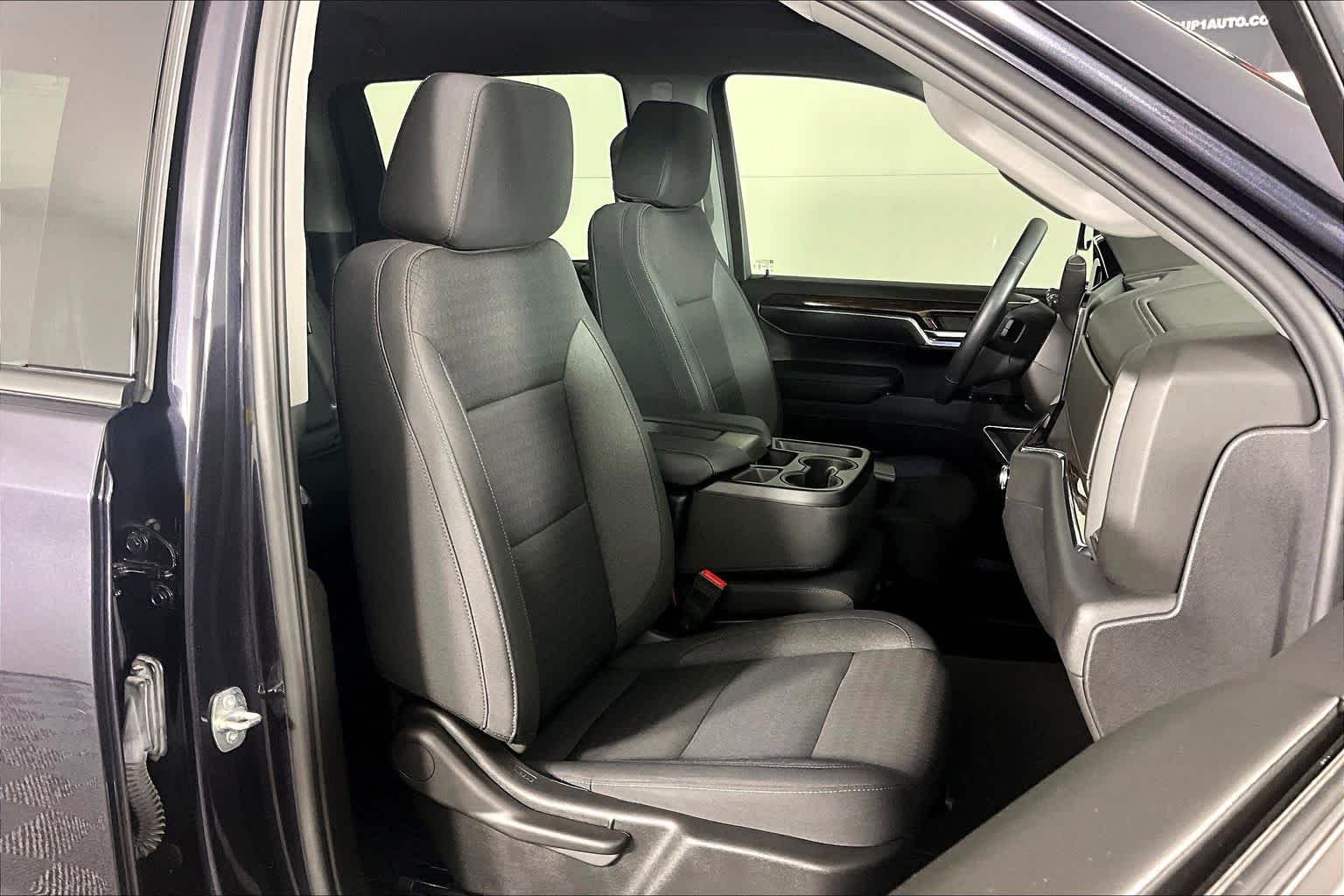 2024 GMC Sierra 1500 Elevation - Photo 9