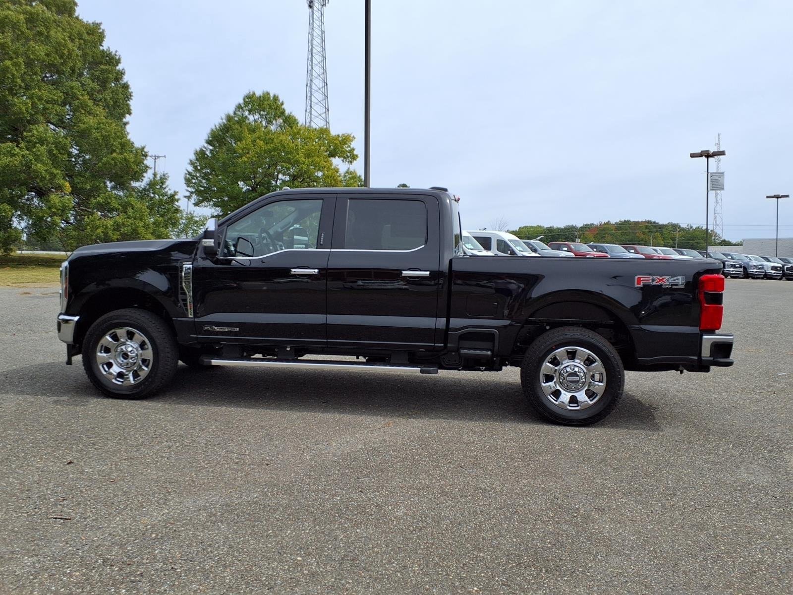 New 2026 Agate Black Metallic Ford F-250® Lariat® image 3