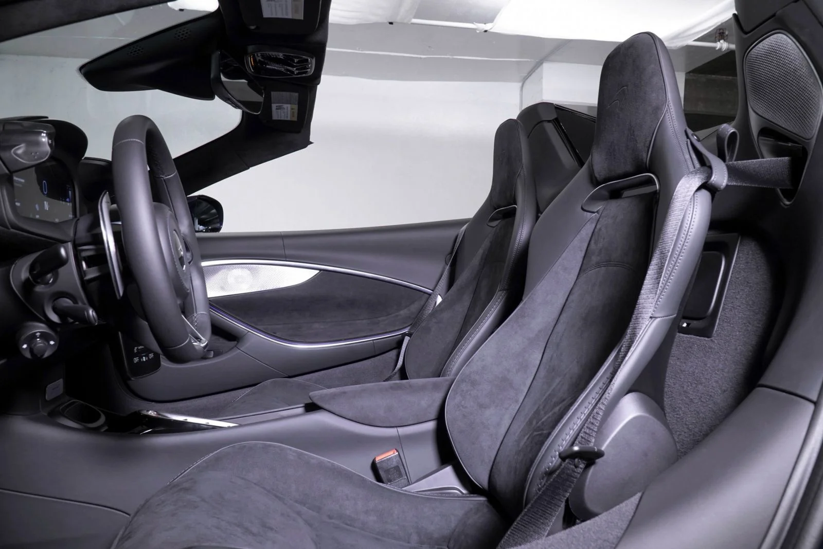 New 2026 Blue McLaren  image 20