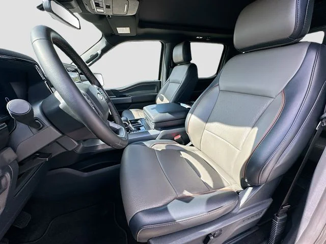 Used 2025 Gray Ford Lariat image 21