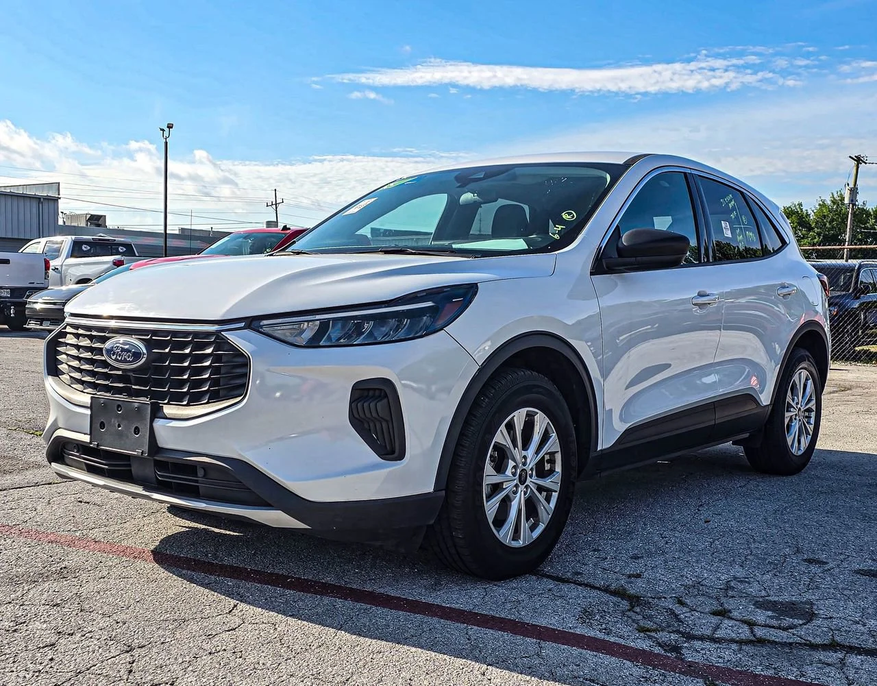 Used 2023 White Ford Active image 2