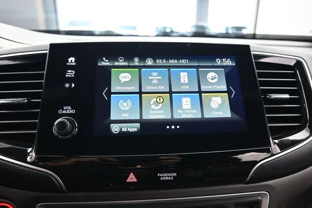 Used 2024 Gray Honda TrailSport image 27