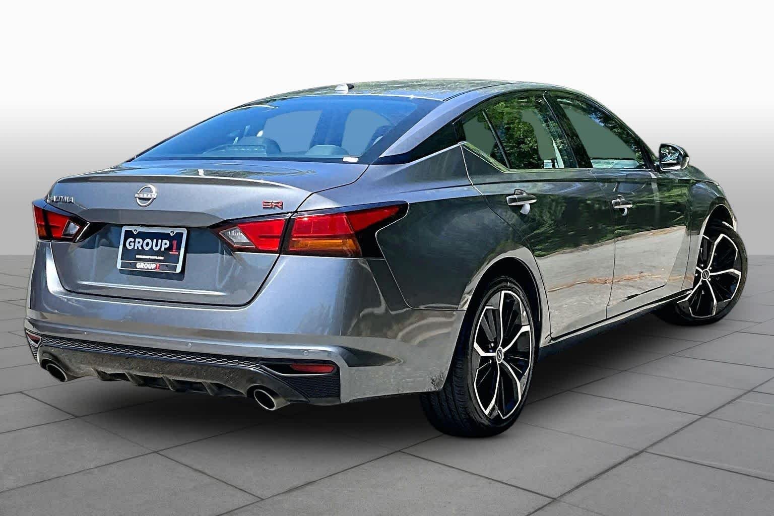 Used 2024 Gun Metallic Nissan 2.5 SR image 13