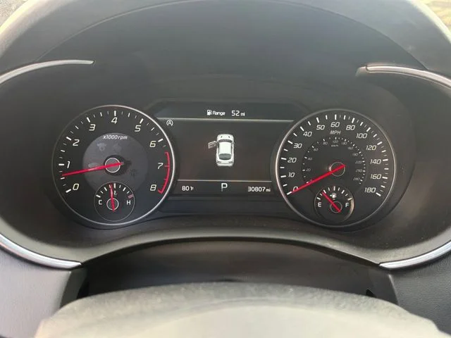 Used 2023 White Kia GT2 image 9