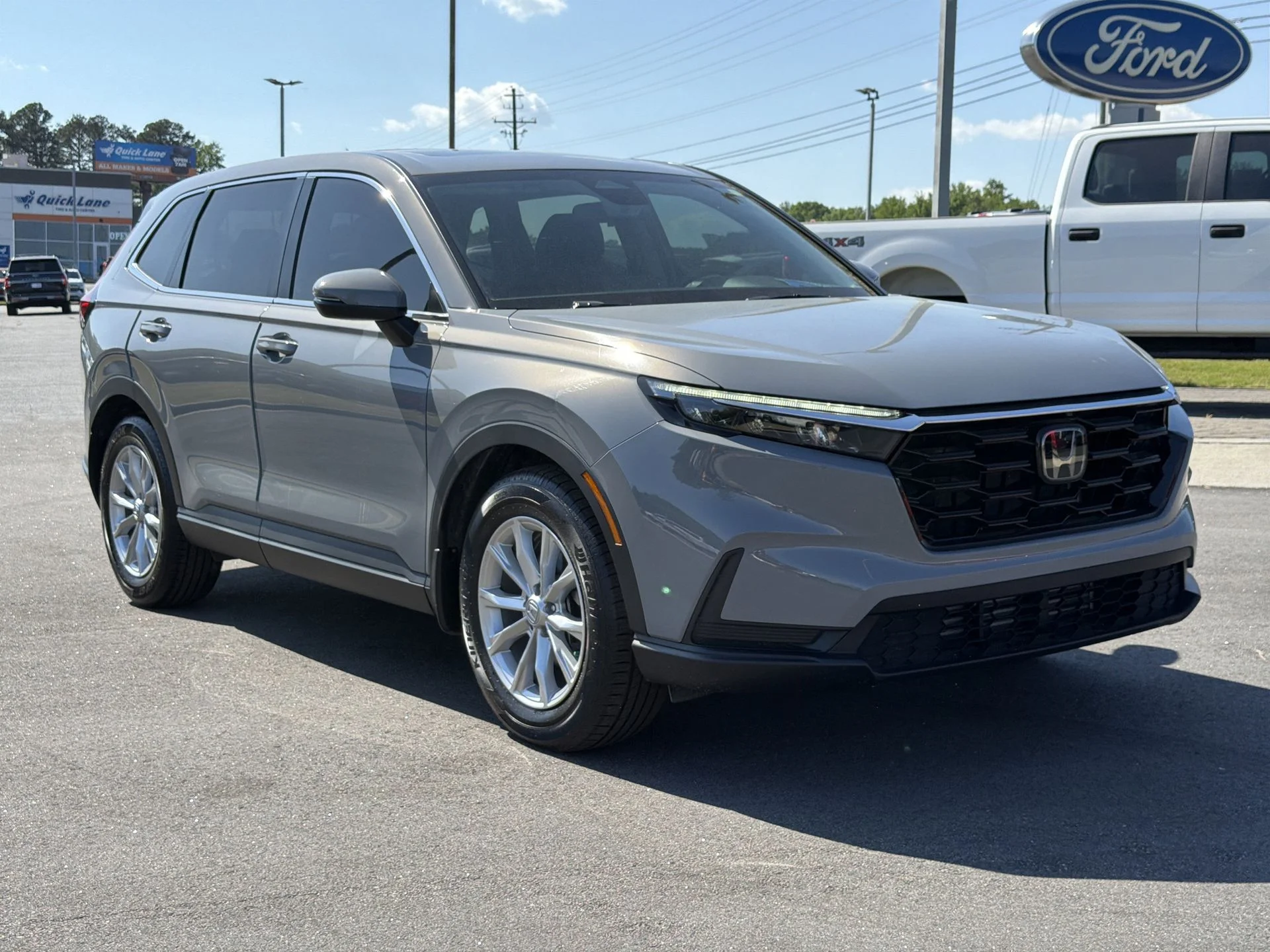 Certified Used 2025 Silver Honda EX image 31