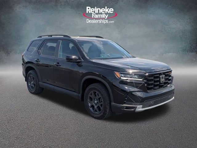 Used 2025  Honda TrailSport image 3