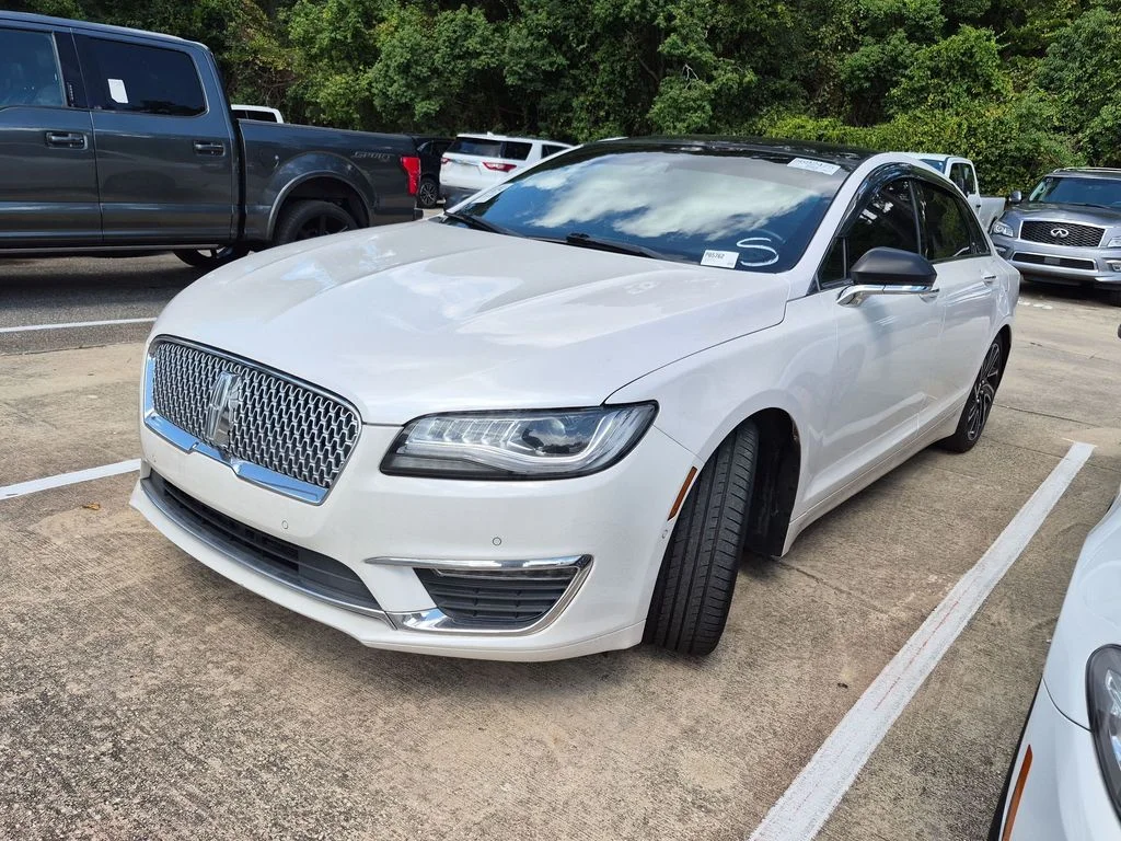 2020 Lincoln MKZ