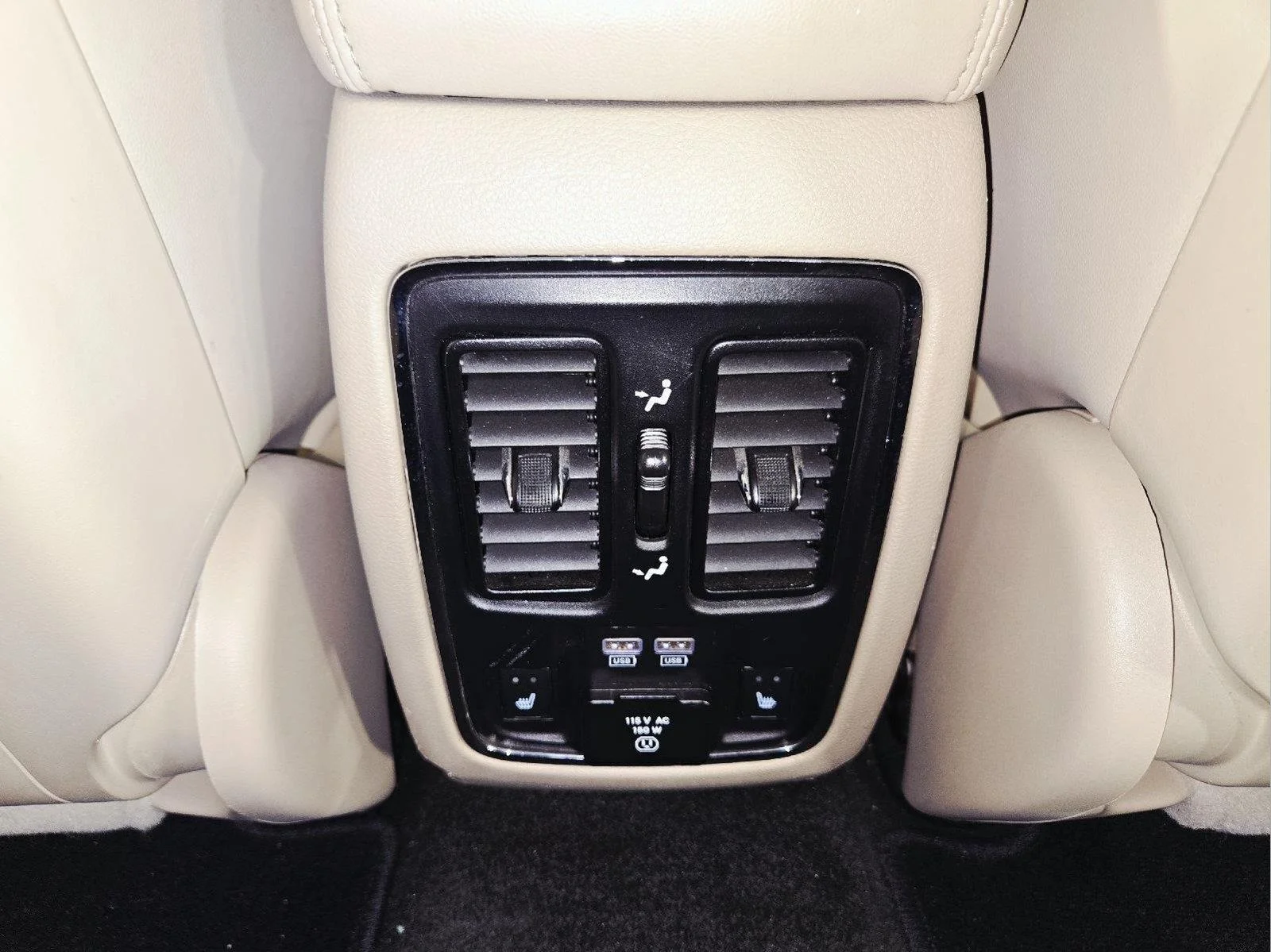 Used 2015 Bright White Clearcoat Jeep Limited image 56