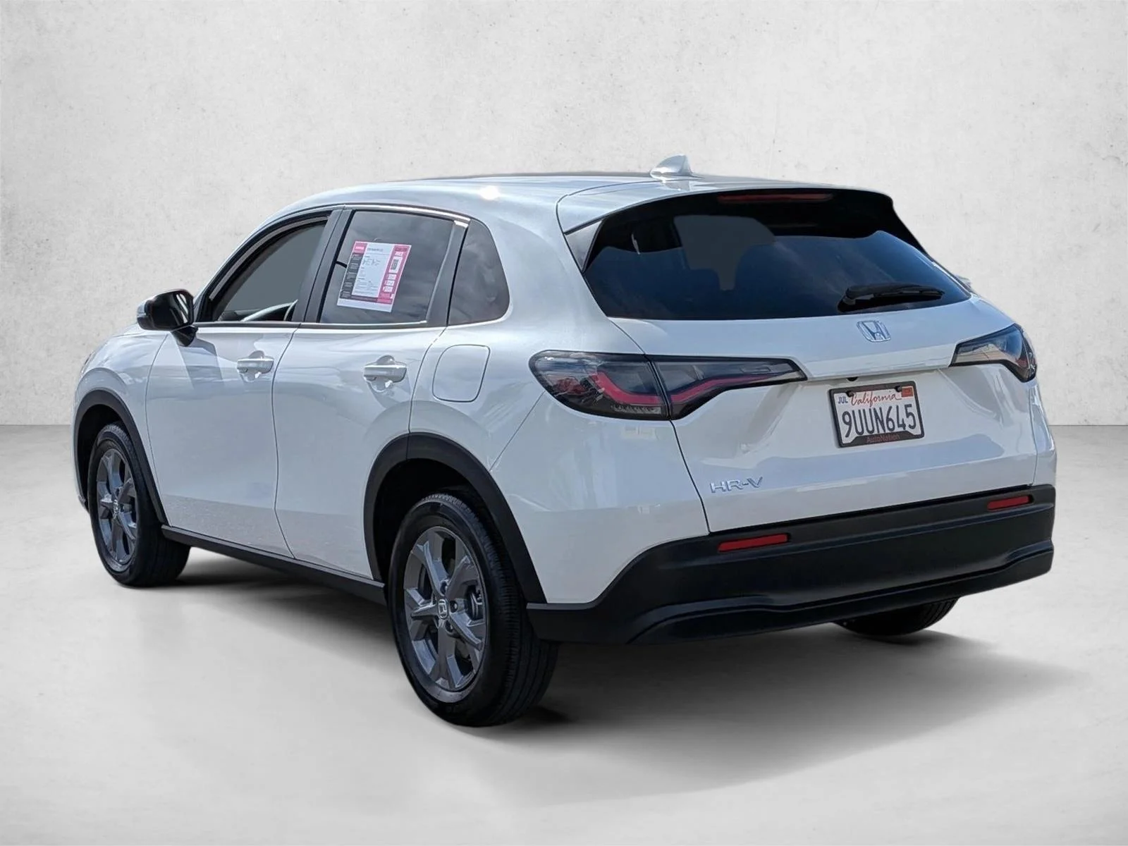 Used 2026 Platinum White Pearl Honda LX image 7