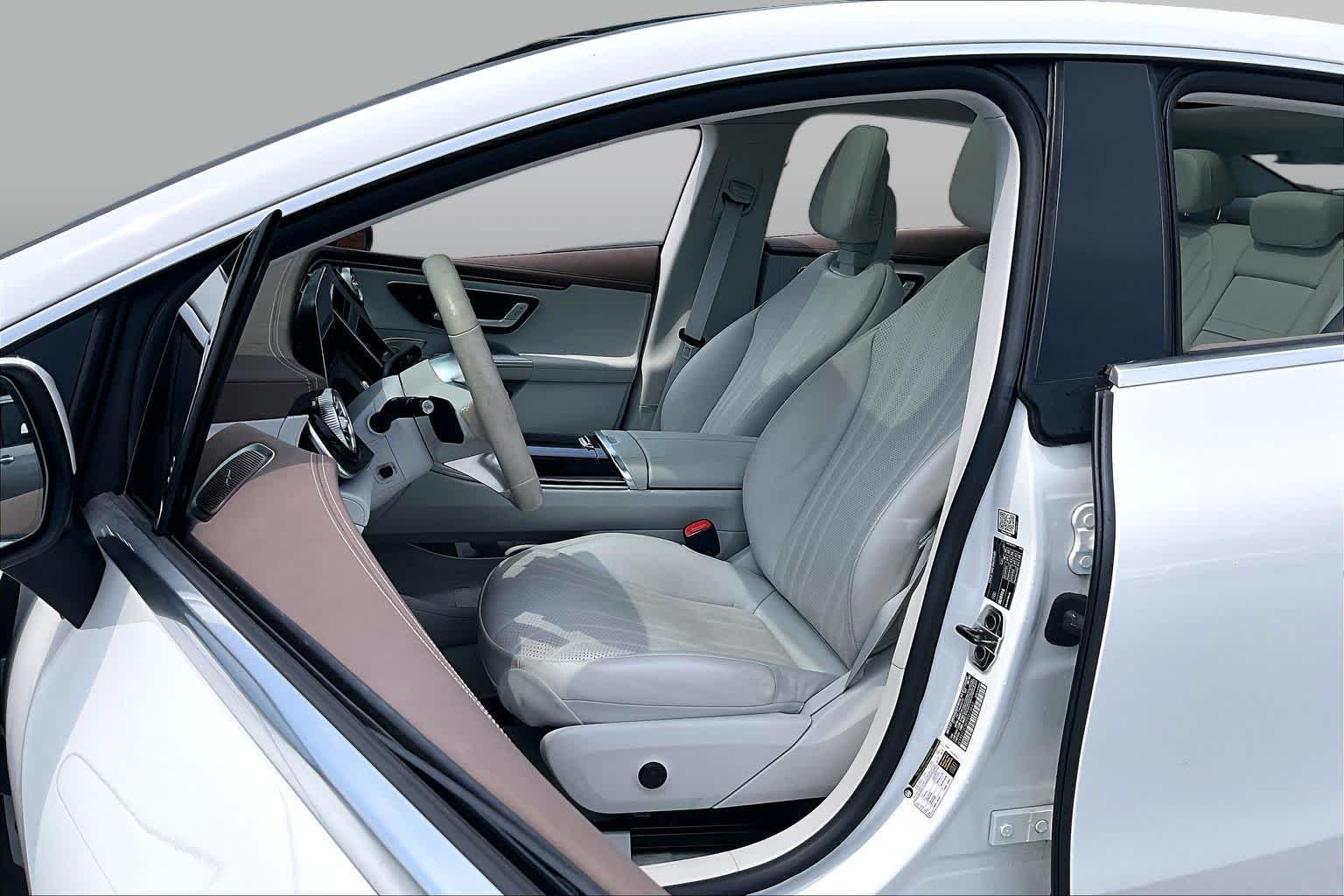 Used 2023 Polar White Mercedes-Benz EQE 500 image 7