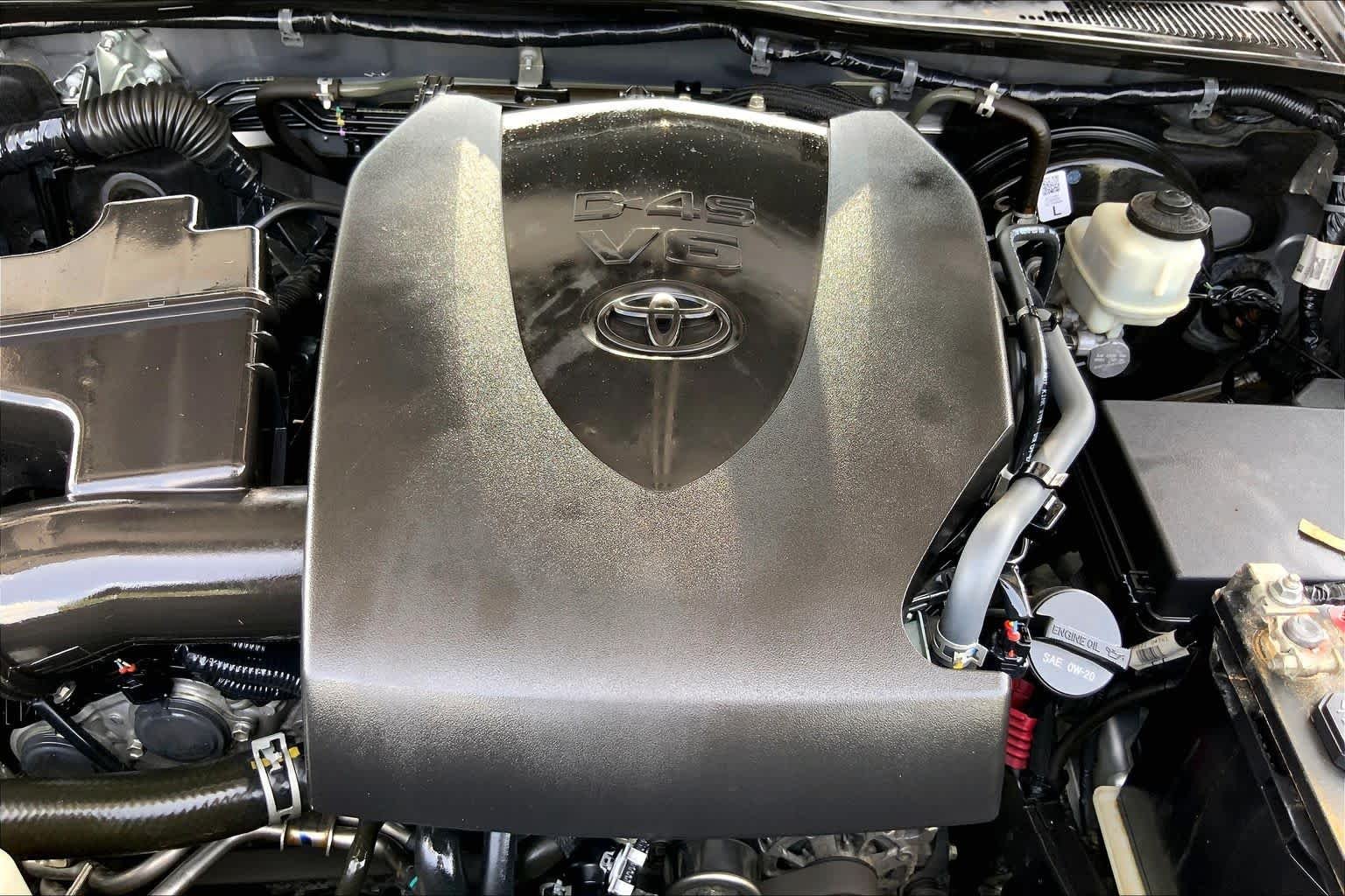 Used 2021 Silver Sky Metallic Toyota SR5 image 32