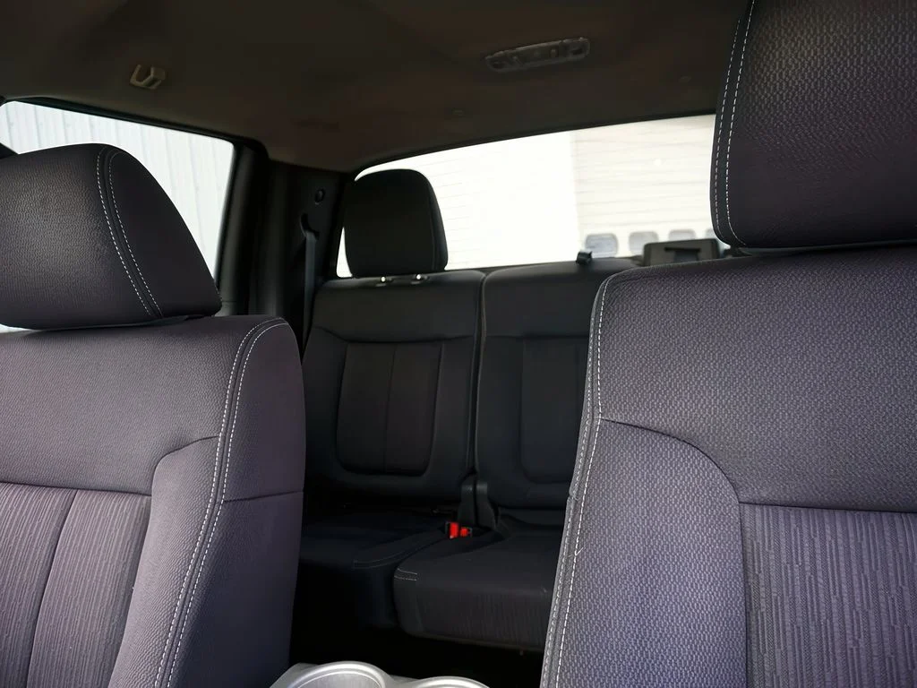 2010 Ford F-150 Platinum - Photo 35