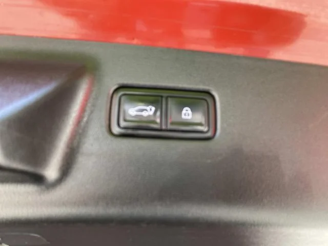 Used 2024 Red Hyundai SEL image 22