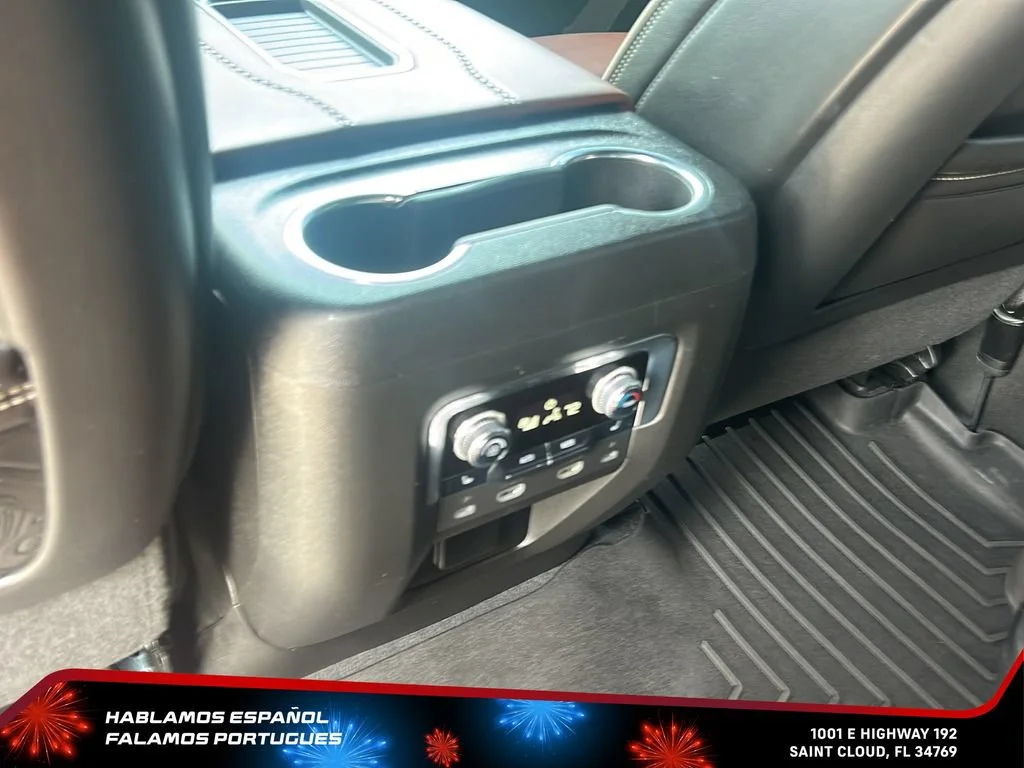 Used 2023 White Frost Tricoat GMC Denali Ultimate image 25