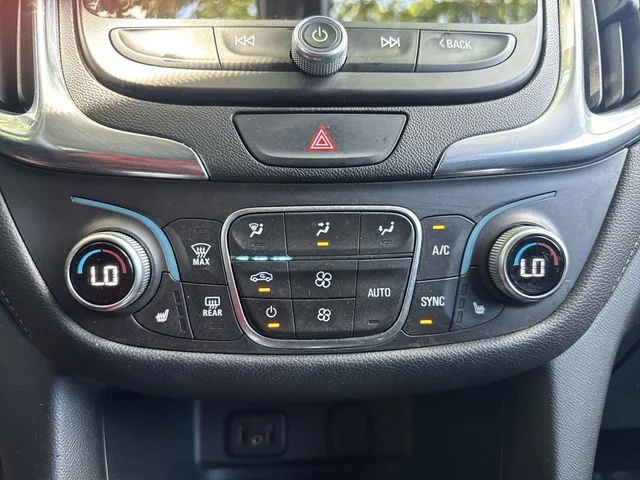 Used 2018 Silver Chevrolet Premier image 24