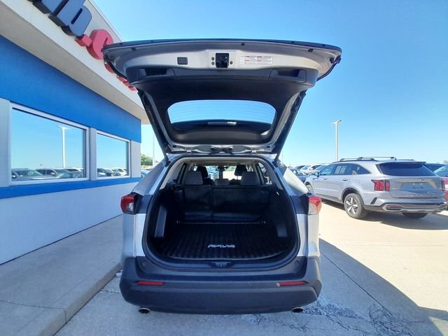 2024 Toyota RAV4 XLE - Photo 52