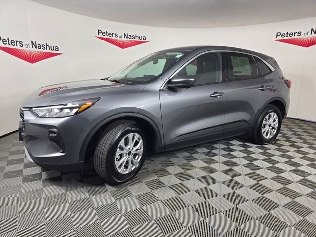 Used 2023 Gray Metallic Ford Active image 12