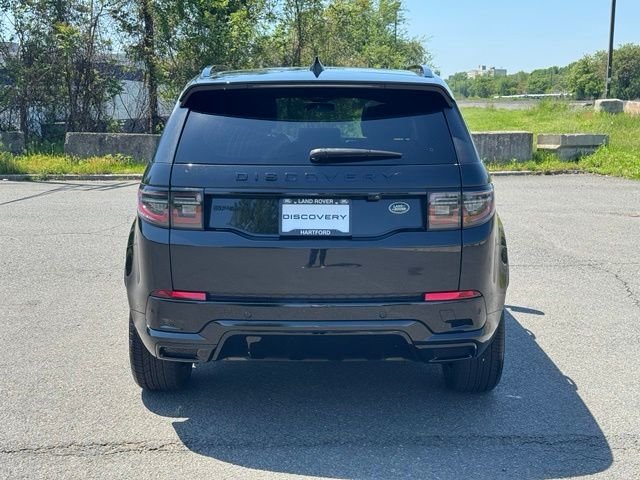 Used 2022 Black Land Rover S R-Dynamic image 4