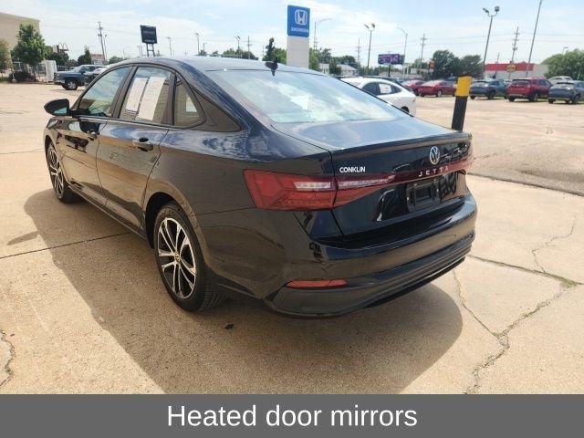 Used 2025 Black Volkswagen 1.5T Sport image 8