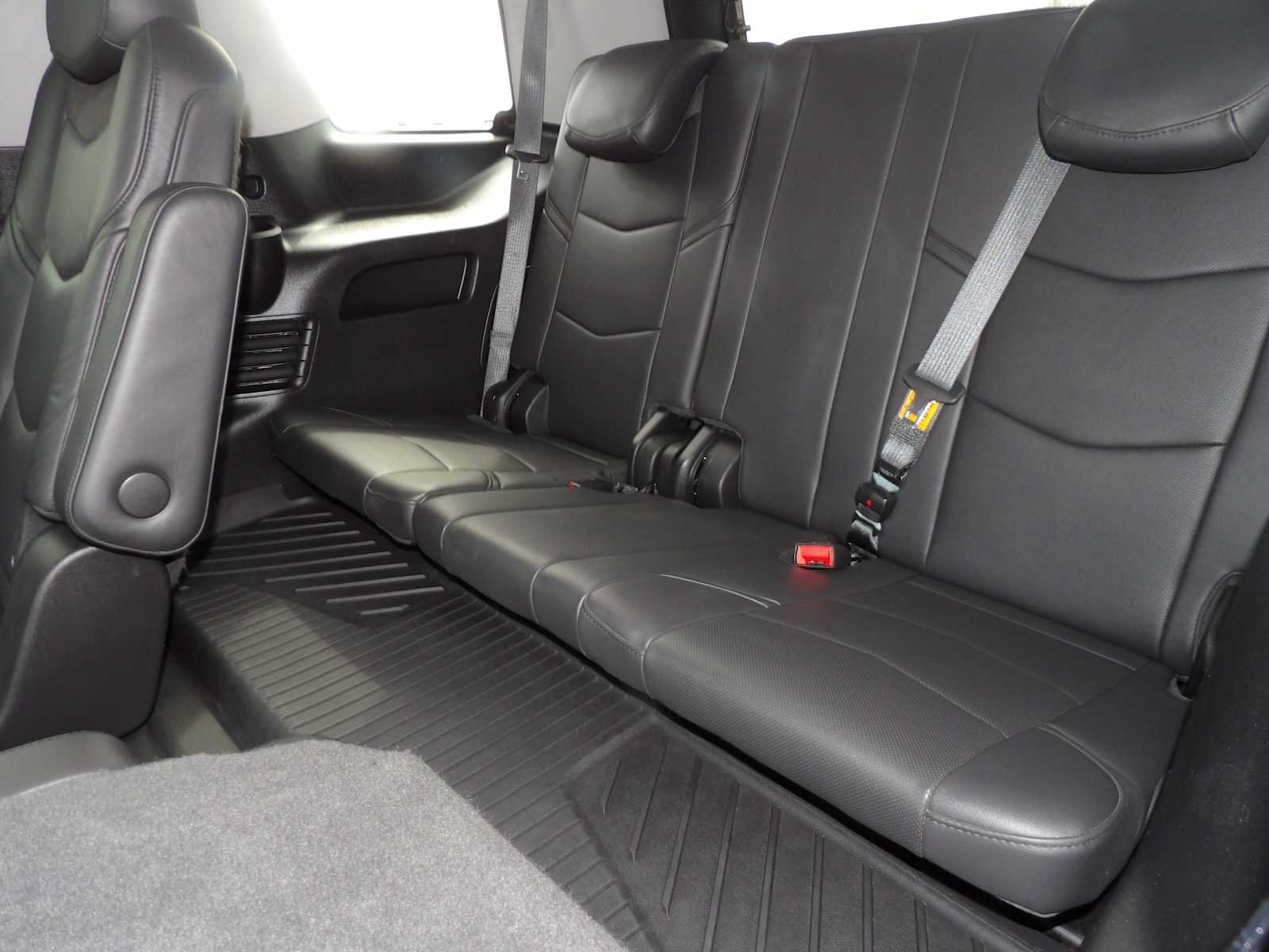 2020 Cadillac Escalade Premium Luxury - Photo 12