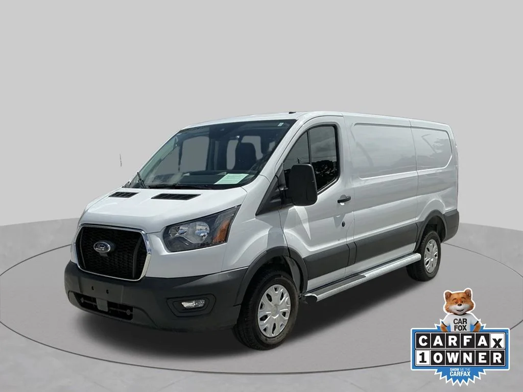 Used 2025 White Ford Base image 1
