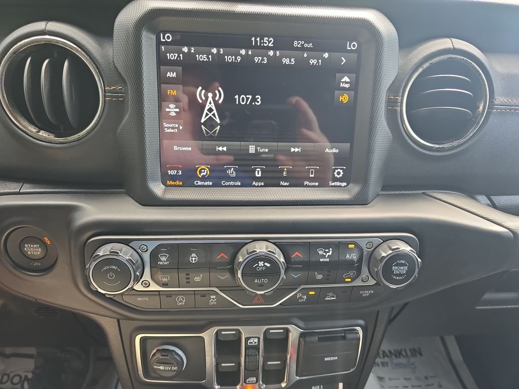 Used 2021 White Jeep Overland image 20