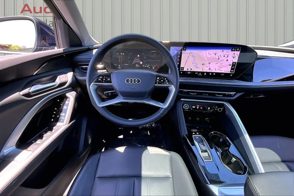 Used 2025 Blue Audi 2.0T Premium image 8