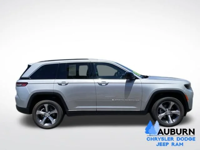 Used 2026 Silver Jeep Limited image 8