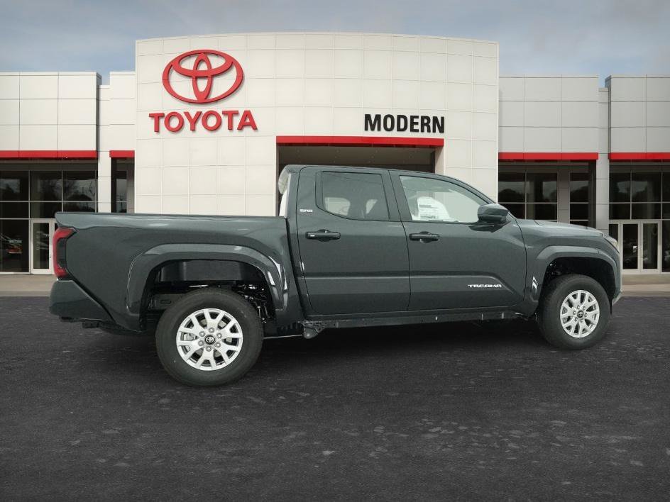 New 2026 Underground Toyota SR5 image 15