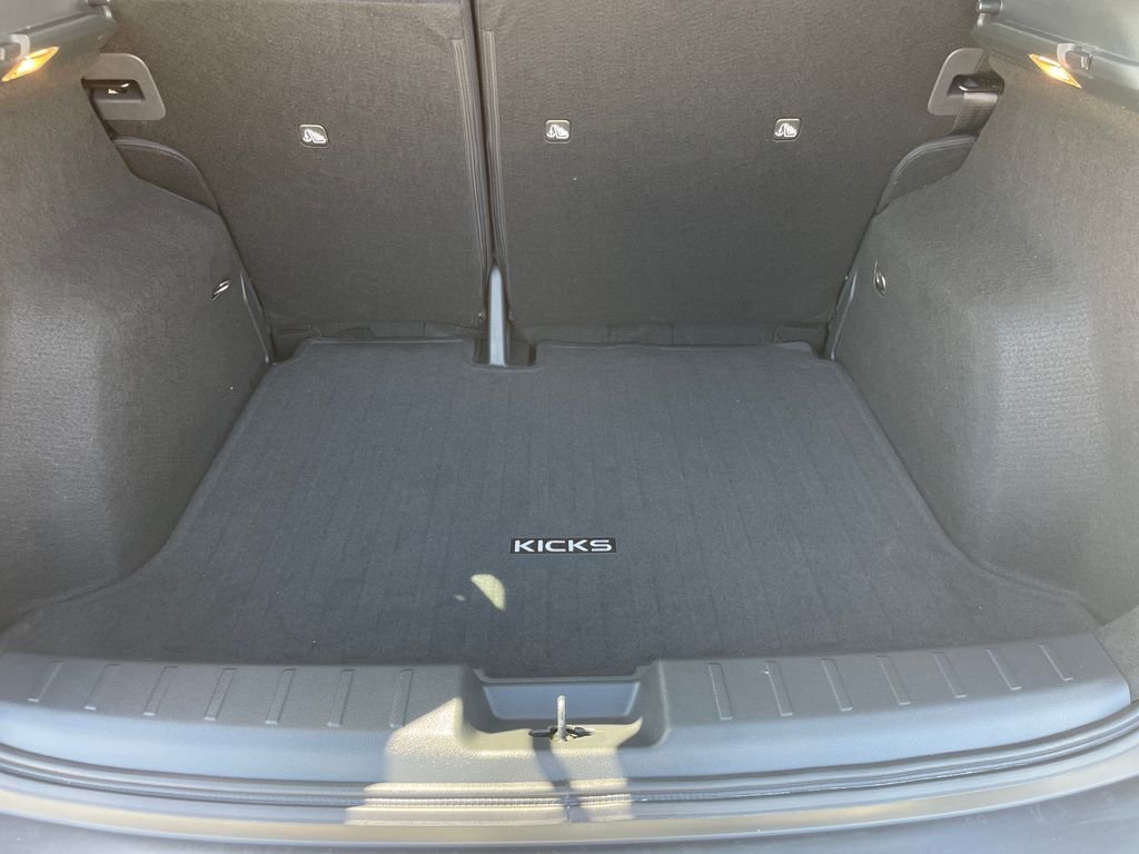 Used 2026 Gray Nissan S image 23