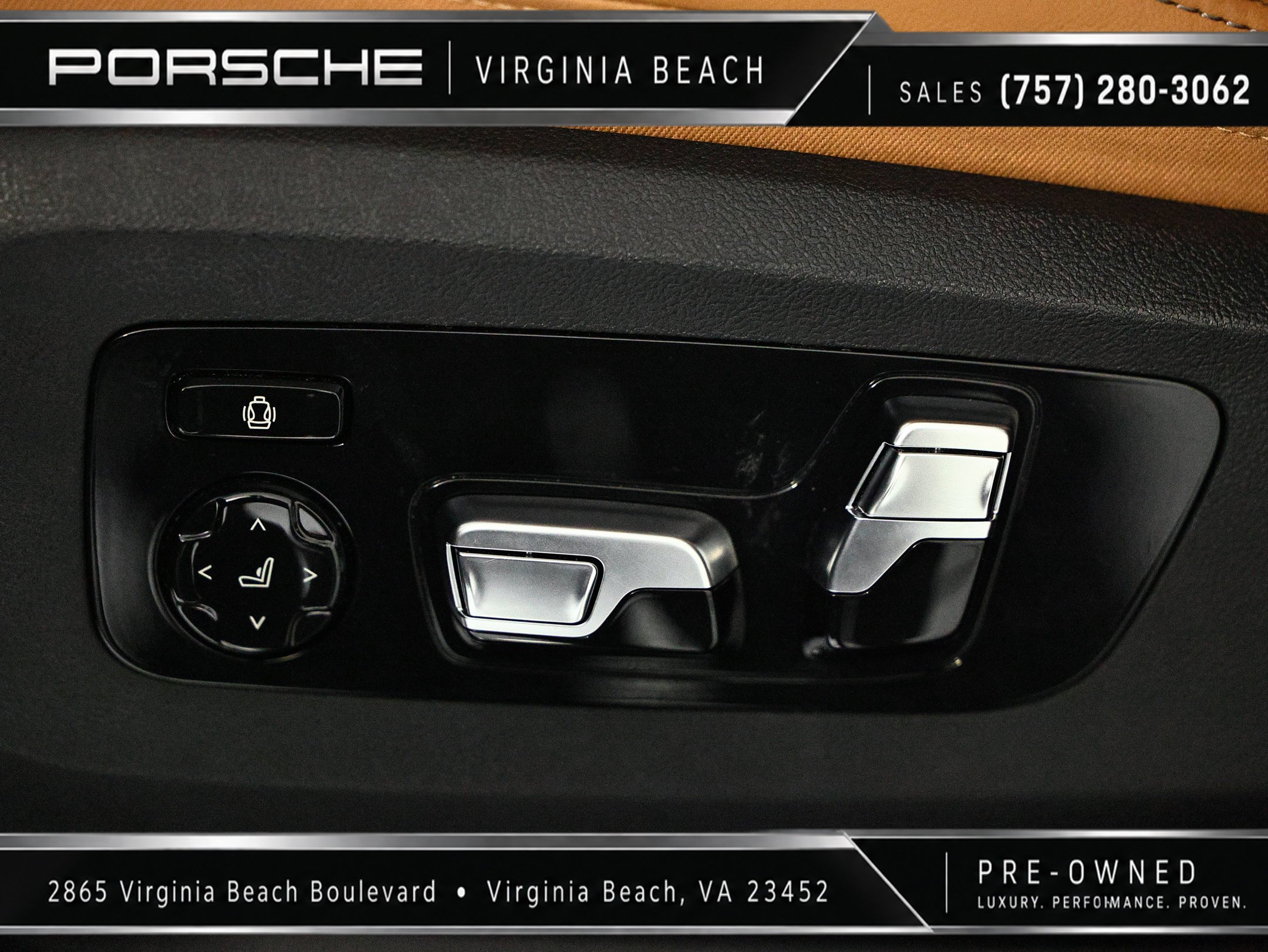 Used 2025 Black BMW xDrive40i image 25